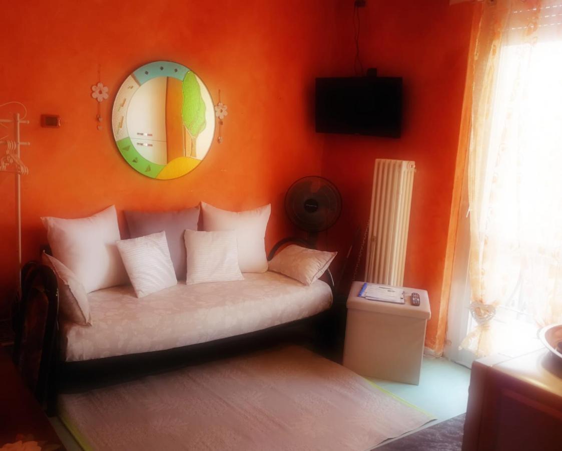 לקו B&B Il Giardino Delle Fate מראה חיצוני תמונה
